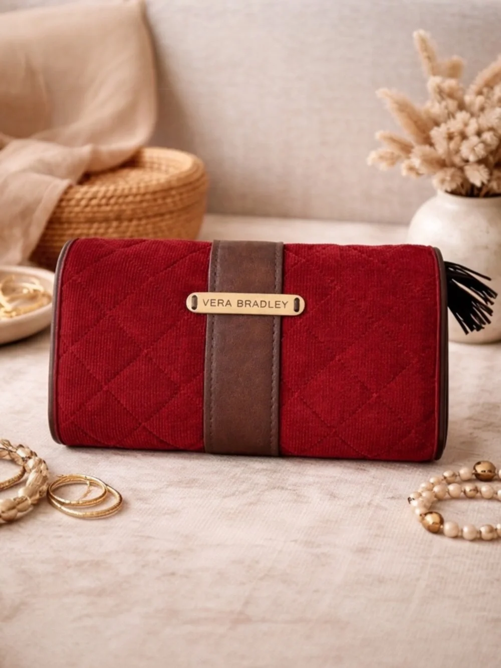 Vera Bradley this wallet
